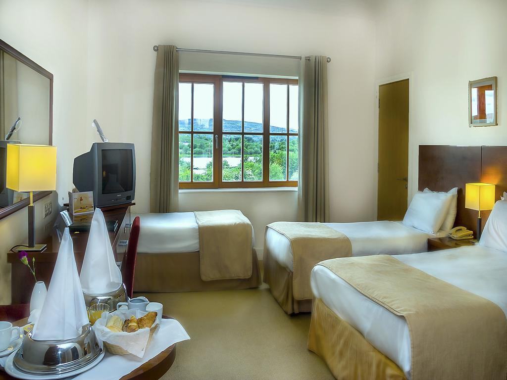 درومشانبو Lough Allen Hotel & Spa المظهر الخارجي الصورة